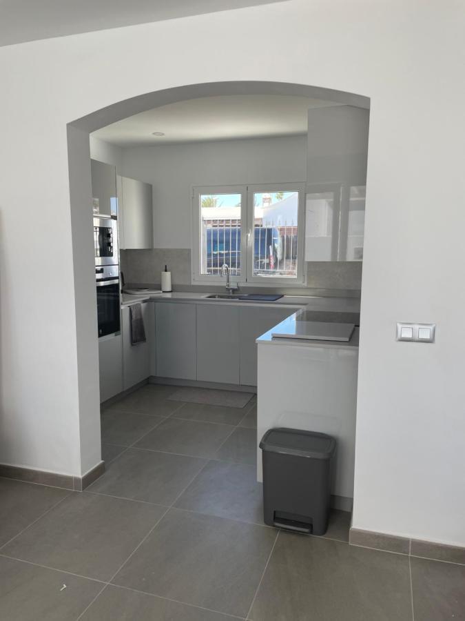 Villa Luisa Puerto Del Carmen 卡门港 外观 照片